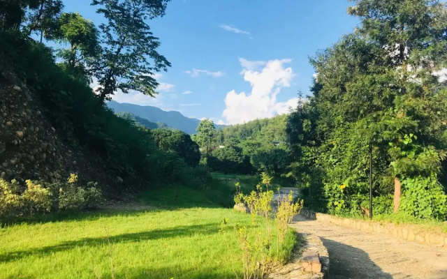 The Sylvan Retreat