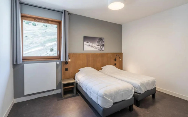 6-guest Alpine Rental With Balcony