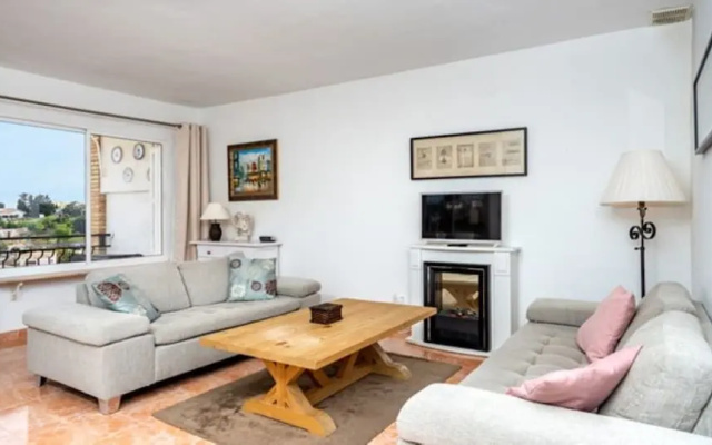 House - 3 Bedrooms with Pool, WiFi and Sea views - 107890