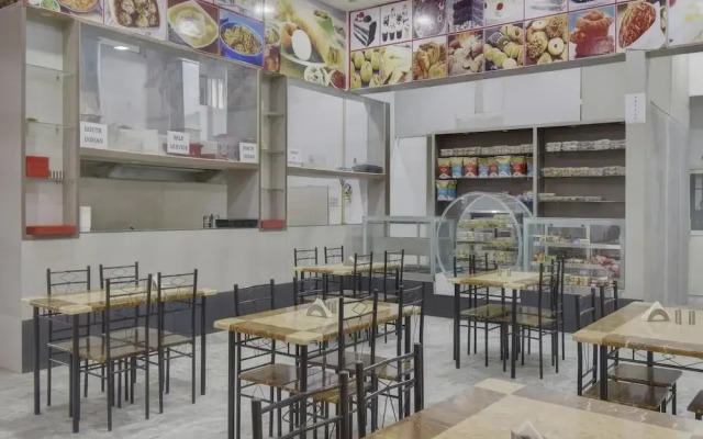 Ati They Hotel & Restaurant by OYO Rooms