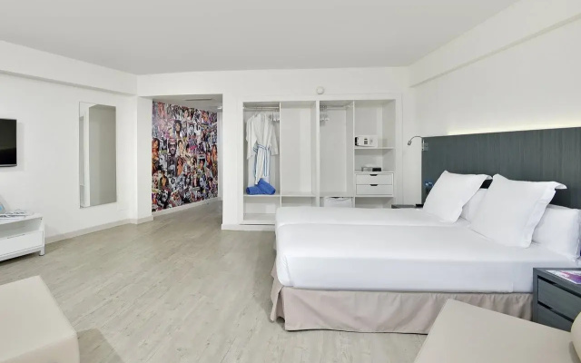 Отель Sol House Mallorca