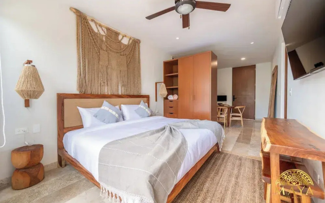 NHOA 311A Lux 2BR Pool View Aldea Zama
