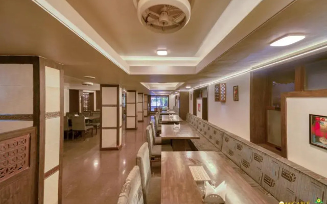 Hotel Ashwin Igatpuri, Pure Veg & Jain Food