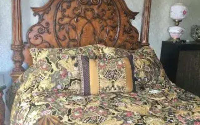 Renwick Clifton House B&B