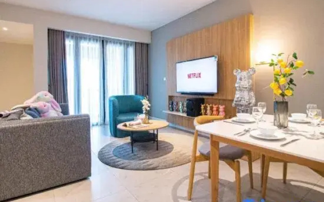 LuSSO Suites - D1mension & Zenity Residence, SG's Heart