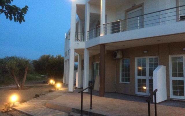 Апартаменты River's Apartments вид на фасад