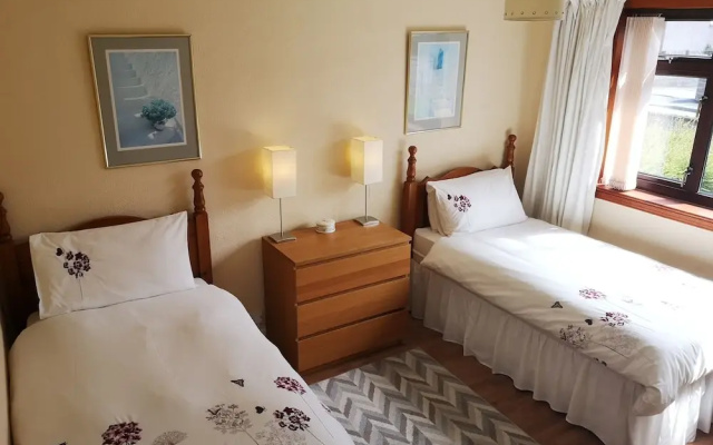 Newholme Self-catering Bungalow