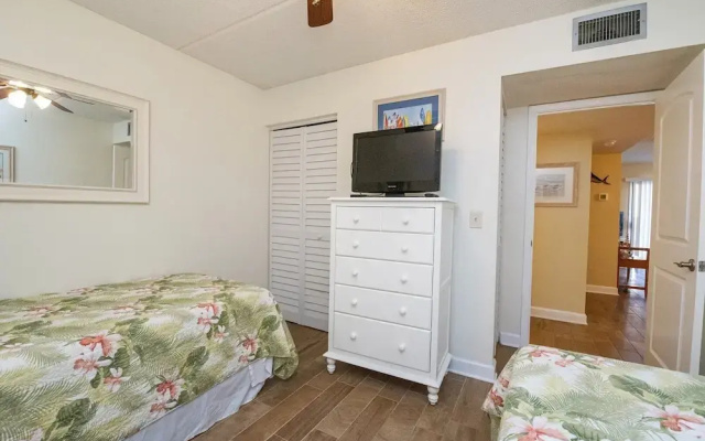 Unit 6107 - Ocean Racquet Club