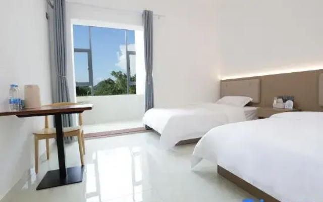 Shenzhen Xihe Nuanju Homestay (Yangmeikeng Judiaosha)