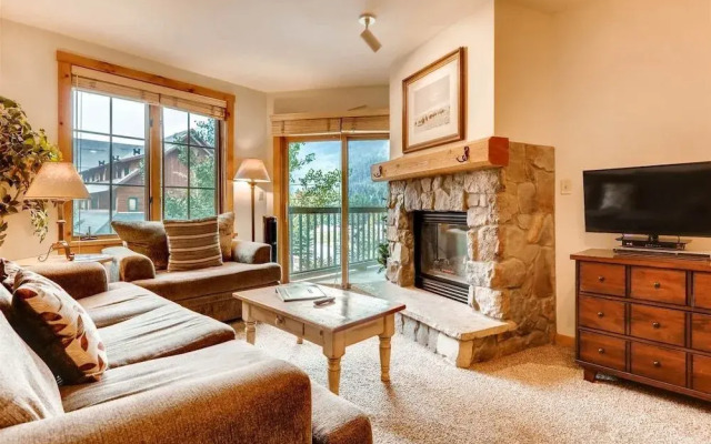 8500 Dakota Lodge
