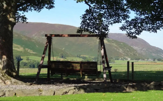 Saddleback Barn