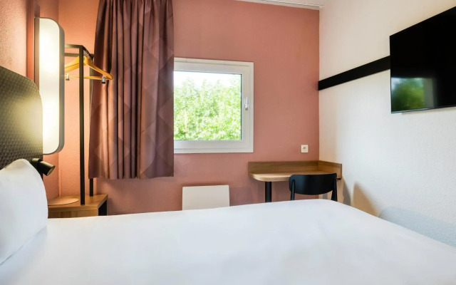 B&B HOTEL Liège Rocourt