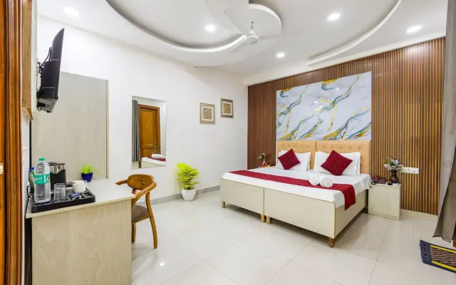 Hotel Admire Expressway BY ASPL