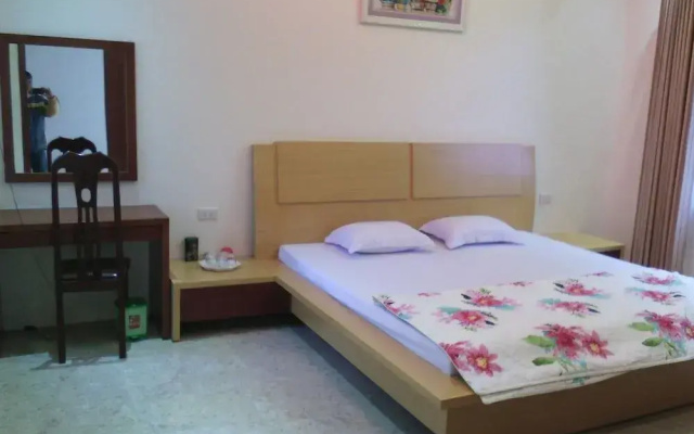 Cuc Phuong Bungalow