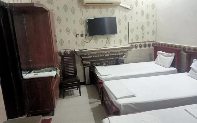 De-Metro Guest House