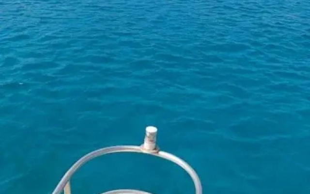 B&B Boat Miguel IV