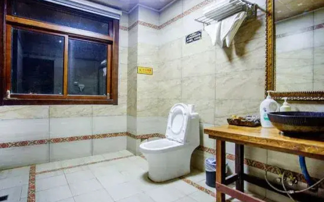 Xishuangbanna Flower Inn