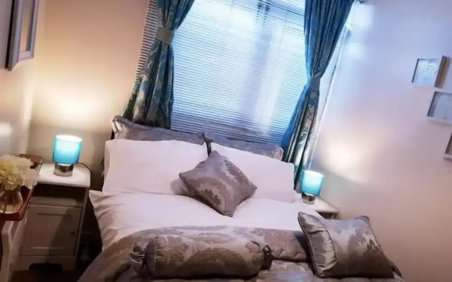 Planetshared 1 Apartment