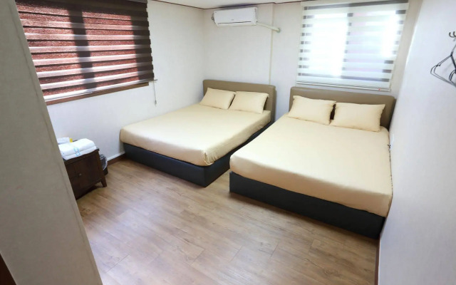 Olive Hostel