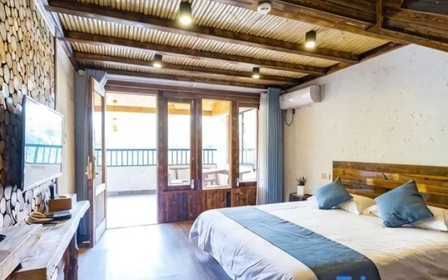 Changtan Houshe Homestay