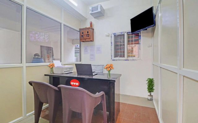OYO Flagship 70323 Ayyappa Residency