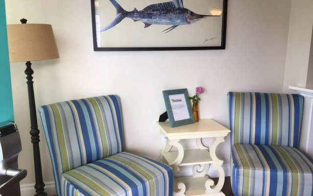 Beach Bungalow Inn and Suites
