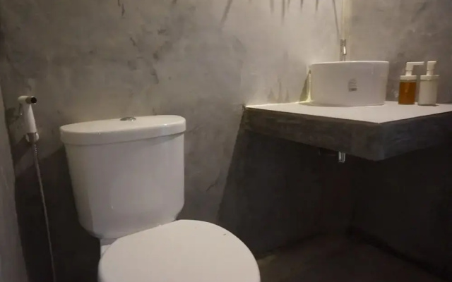 Hink Poshtel PhangNga