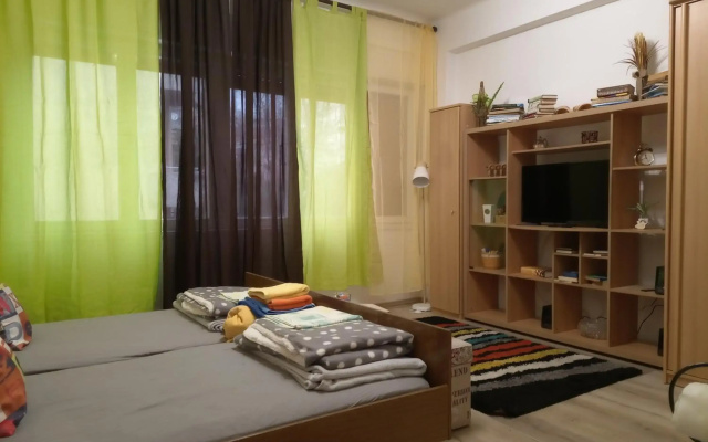 Studio Apartment Corner