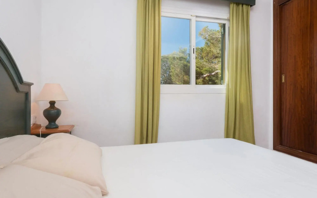 BURGIT - Apartment for 4 people in Porto Petro.
