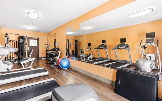Oxford Suites Portland - Gladstone