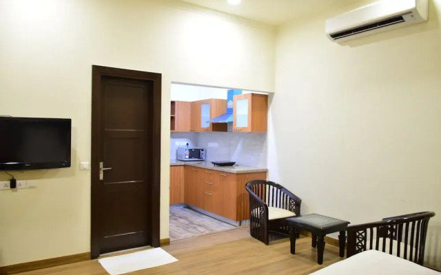 When In Gurgaon - Service Apartments Next to Artemis Hospital