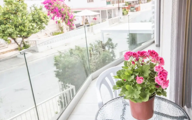 Ayia Napa Holiday Apartment So7