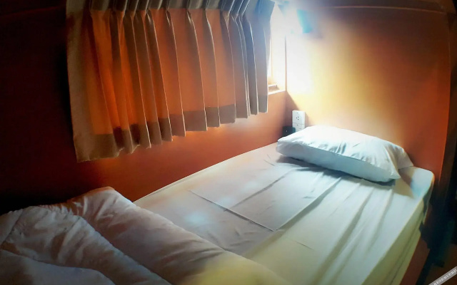OneNightZleep Hostel