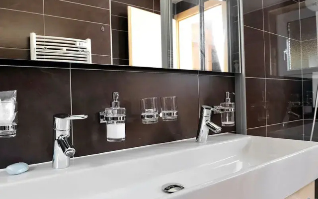 Cresta - Inh 25392