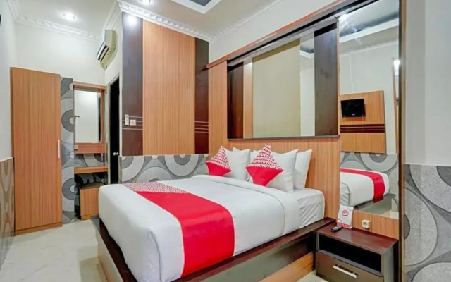 OYO 90131 Liberty Guest House