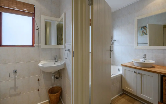 San Lameer Villa Rentals 14110