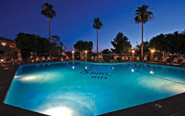 Yuma Inn & Suites