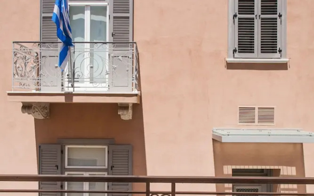 UPSTREET Delightful 1BD Apt in Plaka