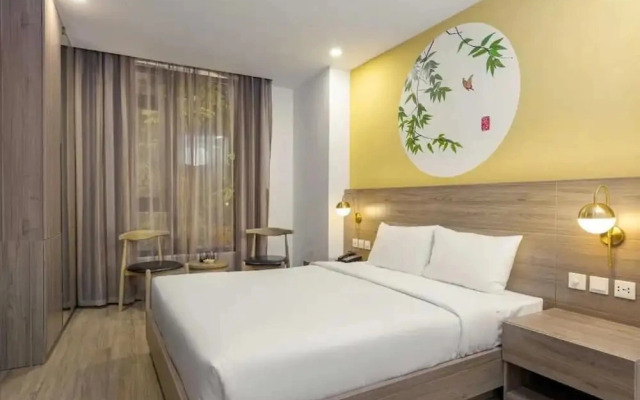 A25 Premium Hotel - 31 Trương Công Giai