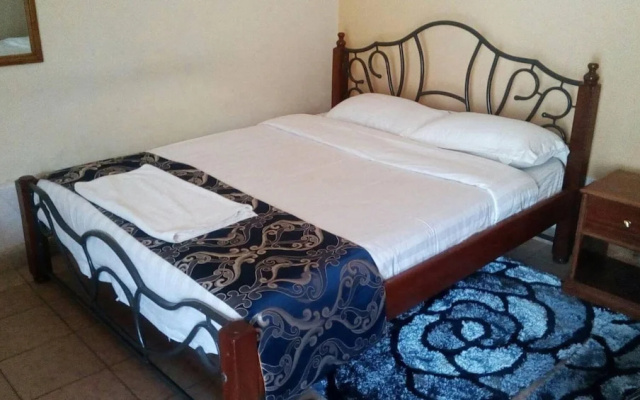 Hotel Bison Nakuru