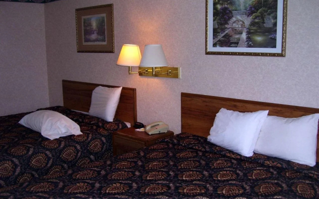 Colonial Inn