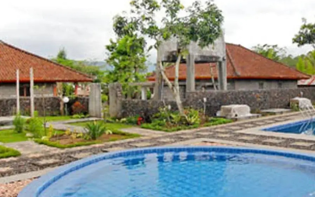 Arlina's Hotel Kintamani by ZUZU