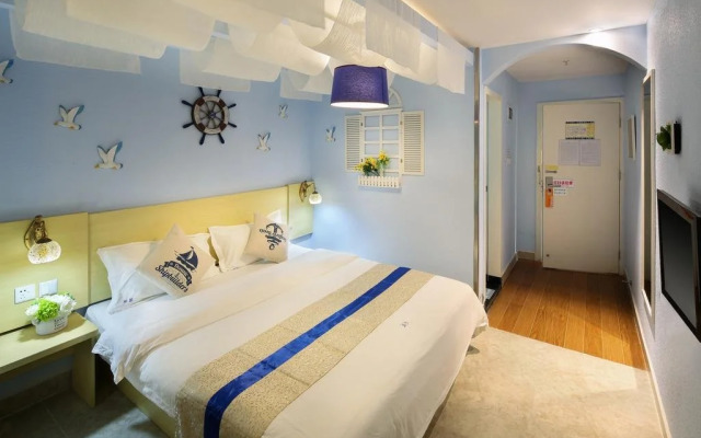 Hai Chen Hotel (Sanya Bay Phoenix Island Pearl Plaza Branch)