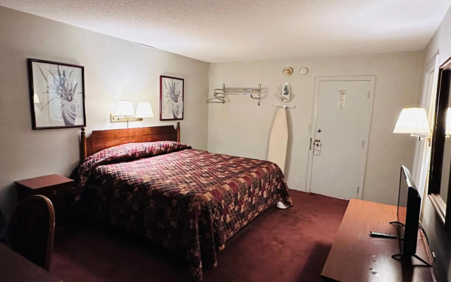 Pamola Motor Lodge