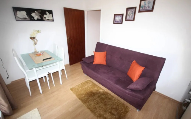 Small Apartment For A Great Holiday