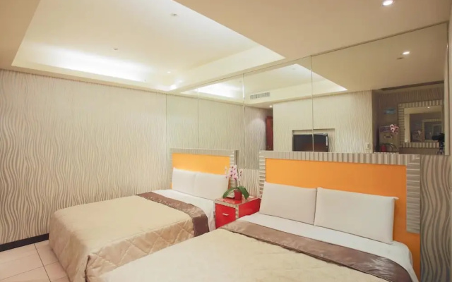 Happy hotel
