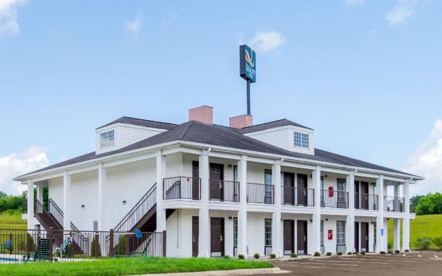 Отель Quality Inn Vicksburg вид на фасад