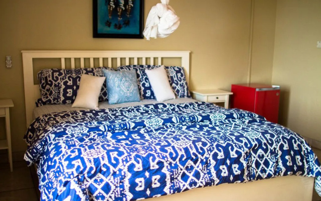 Jam Lodge Hotel & Suites