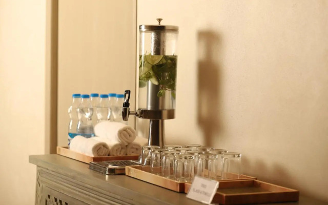 Jade Suites - Luxury Boutique Hotel