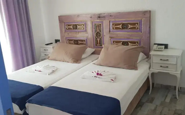 Mausolos Beach Hotel